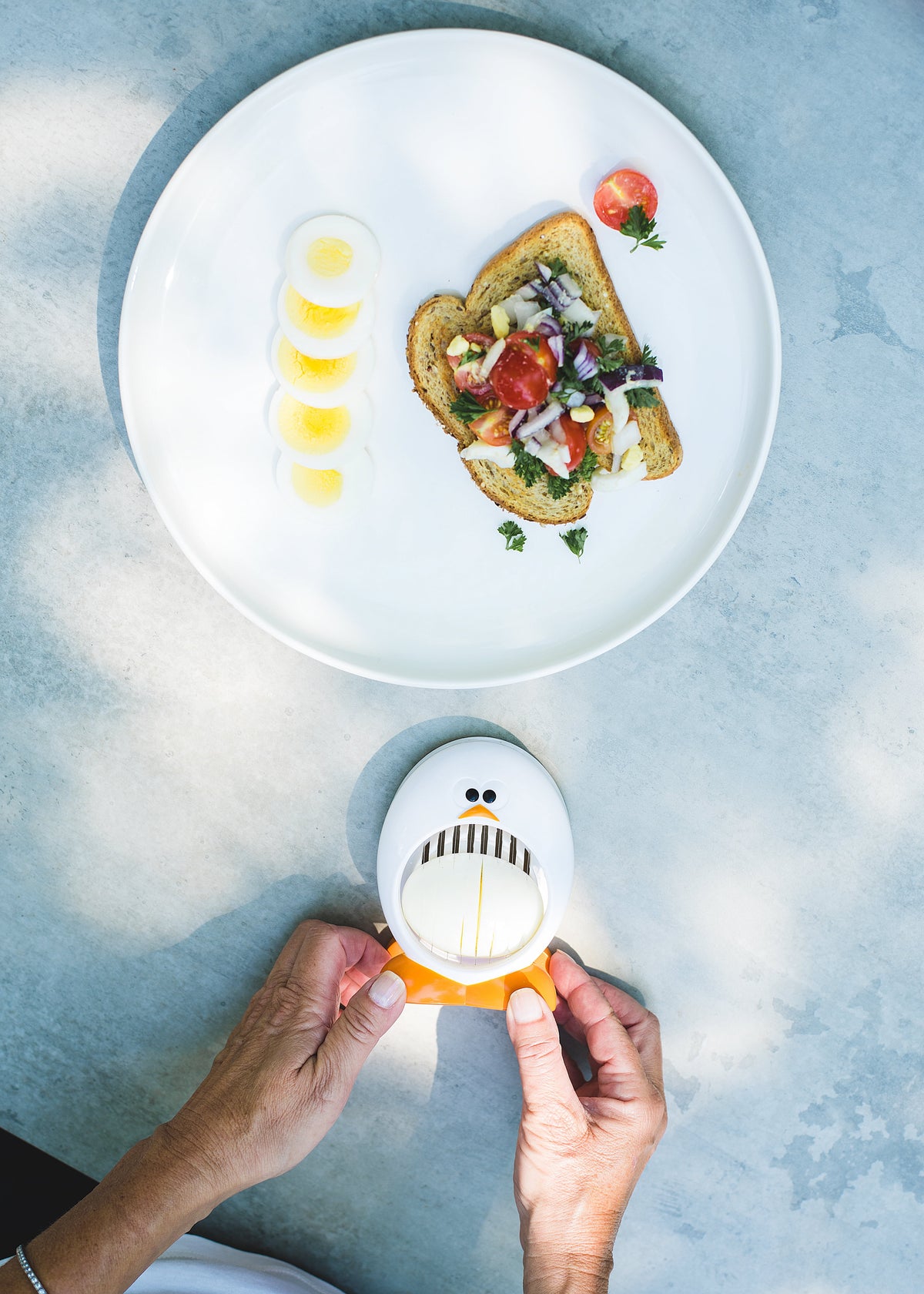Hard Boiled Egg Slicer with Chick Design, Even Slices for Salads and Sandwiches - Image 4