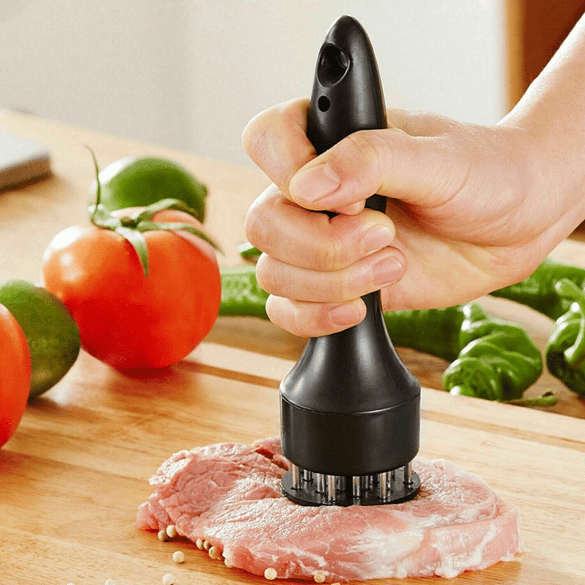 Needle Meat Tenderizer with 21 Stainless Steel Blades and Retracting Guard, Black - Image 3